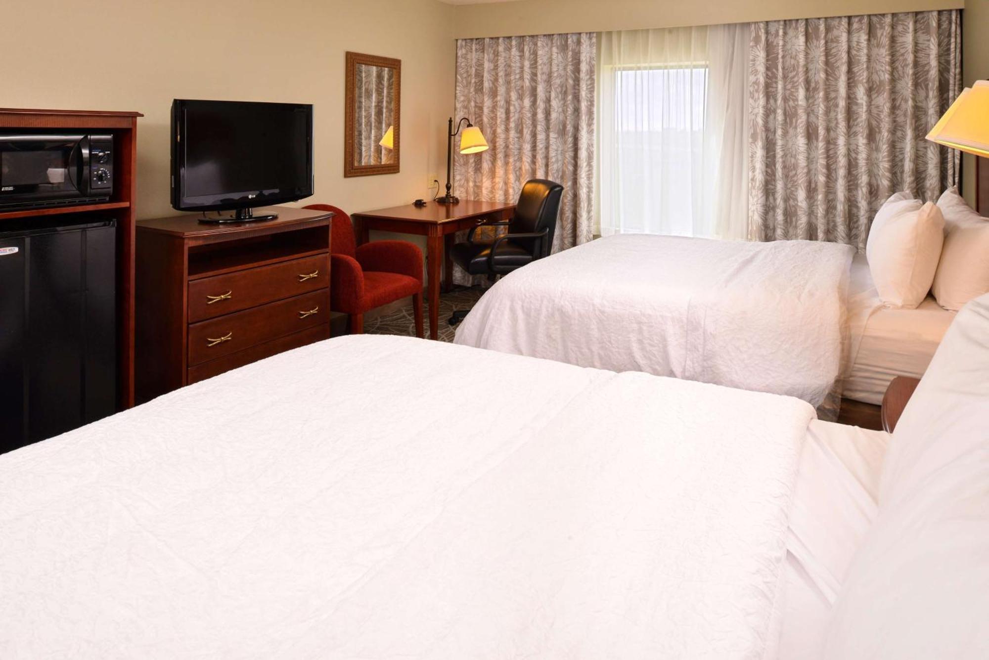 Hampton Inn By Hilton Litchfield Esterno foto