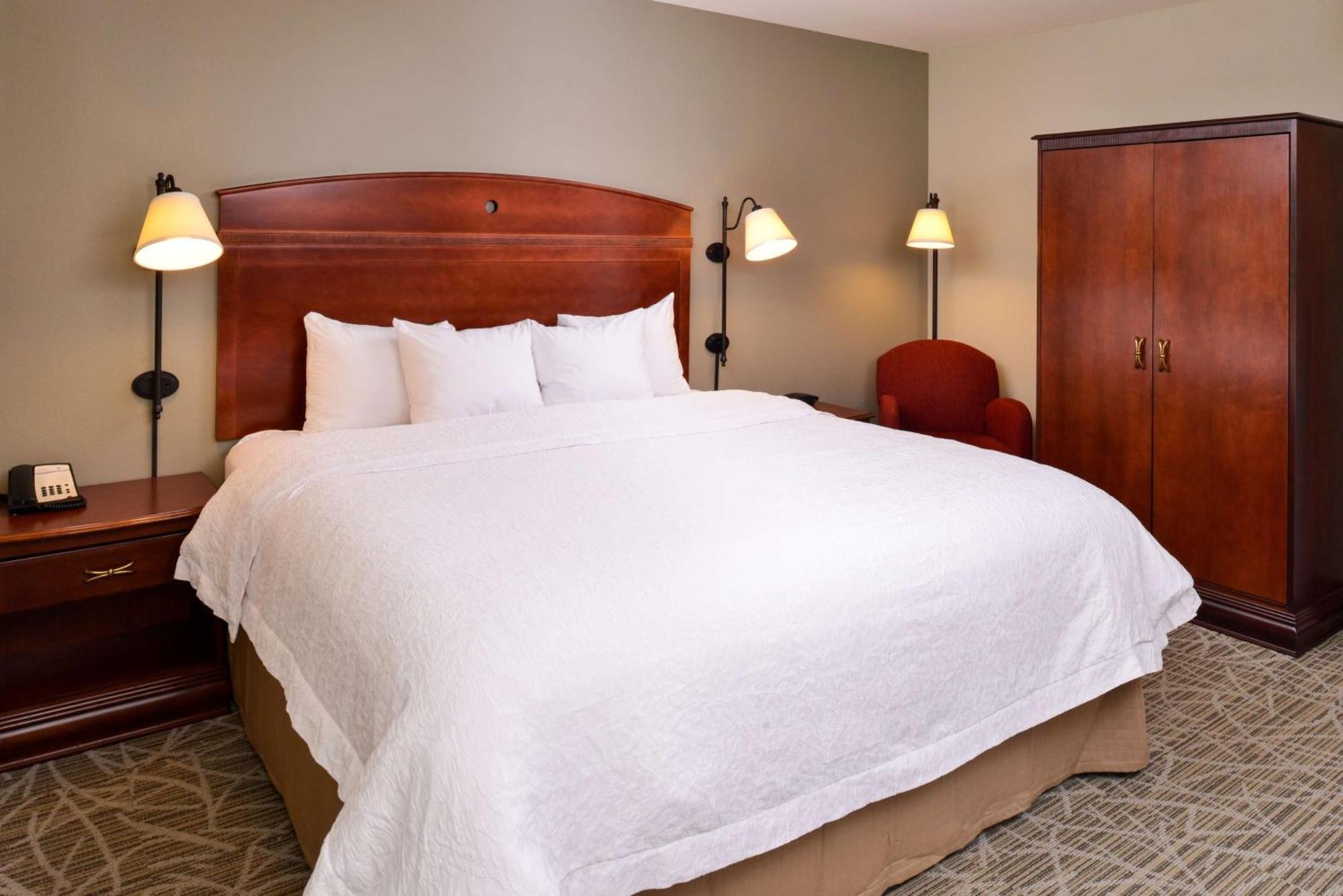 Hampton Inn By Hilton Litchfield Esterno foto