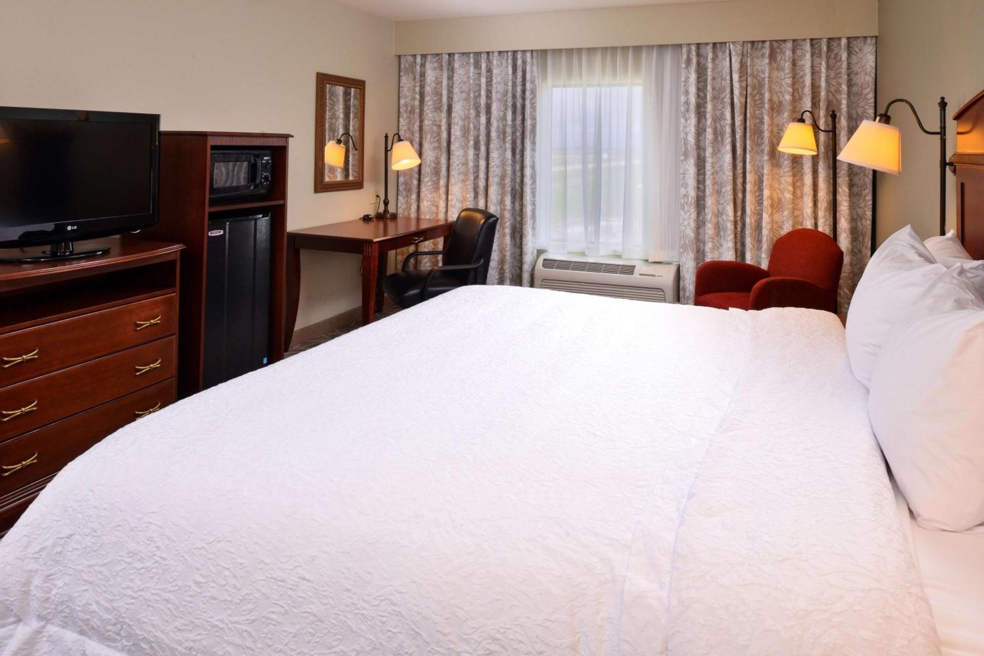 Hampton Inn By Hilton Litchfield Esterno foto