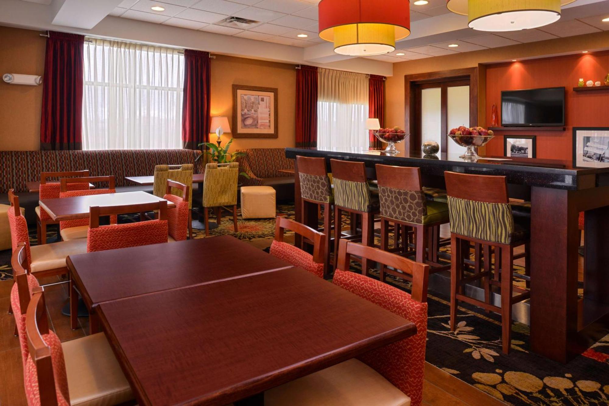 Hampton Inn By Hilton Litchfield Esterno foto