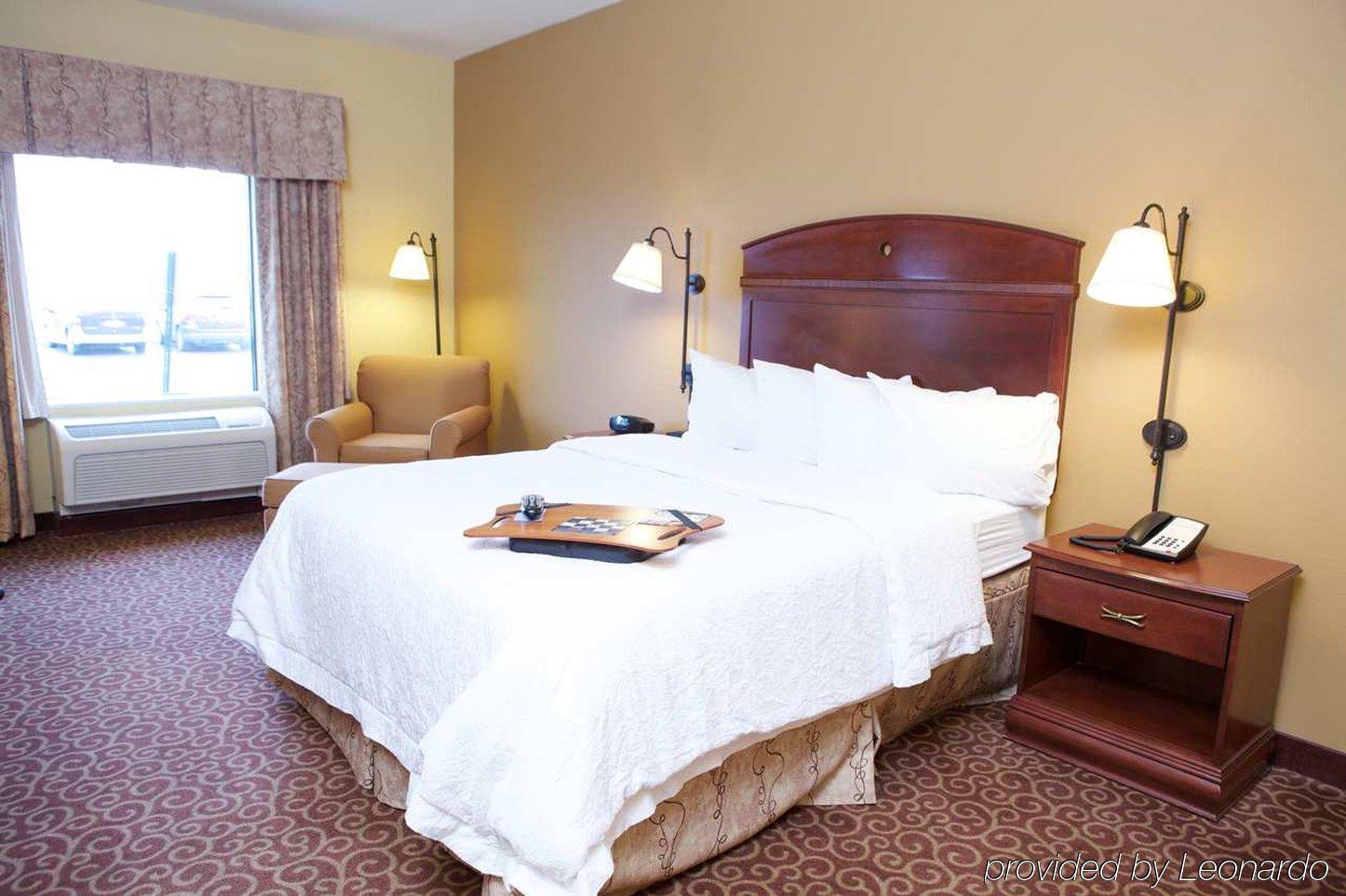 Hampton Inn By Hilton Litchfield Esterno foto