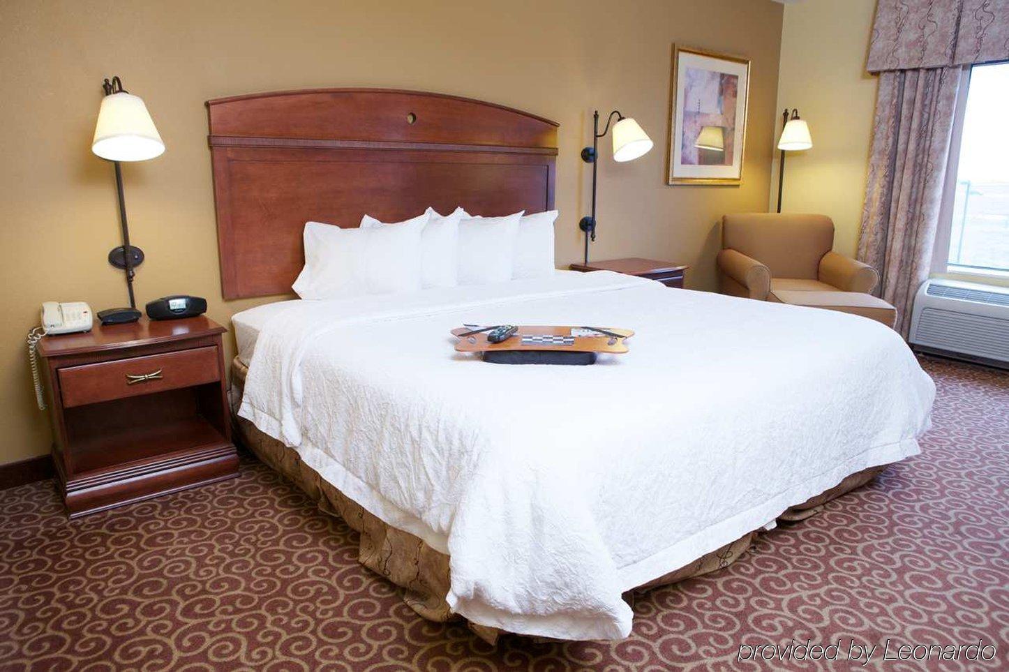 Hampton Inn By Hilton Litchfield Esterno foto