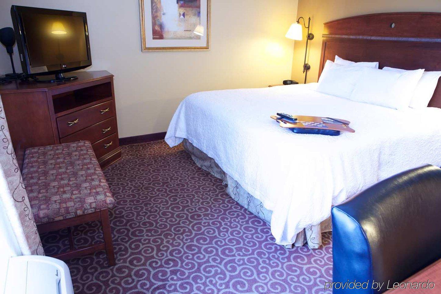 Hampton Inn By Hilton Litchfield Esterno foto